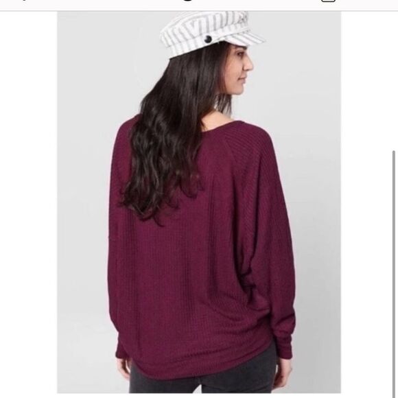 Free People Santa Clara Thermal in Mulberry BNWT - Picture 2 of 6
